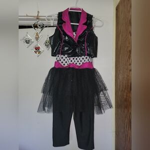 Dance Costume. Adult Med